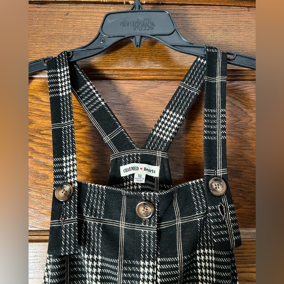 Plaid Overall Dress - Picture 2 of 4